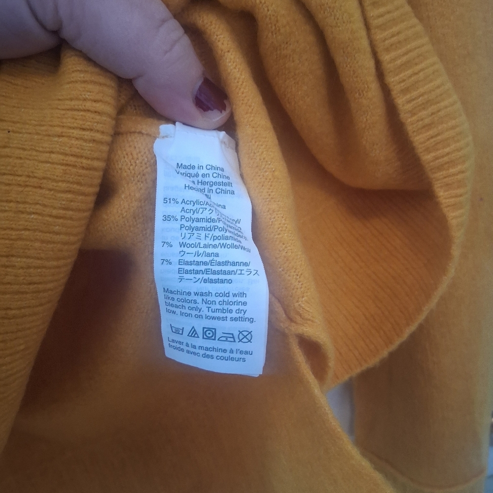 Women's J.Crew Super Soft Yarn Mustard Yellow Crewneck Sweater NWT - Picture 5 of 11